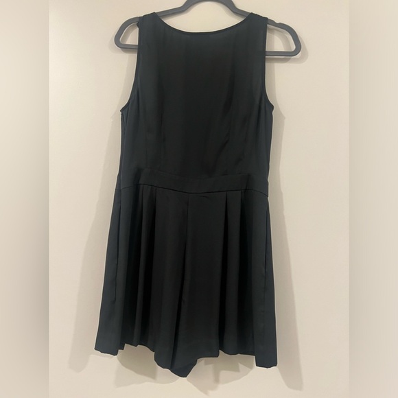 Loft black romper - Picture 4 of 7